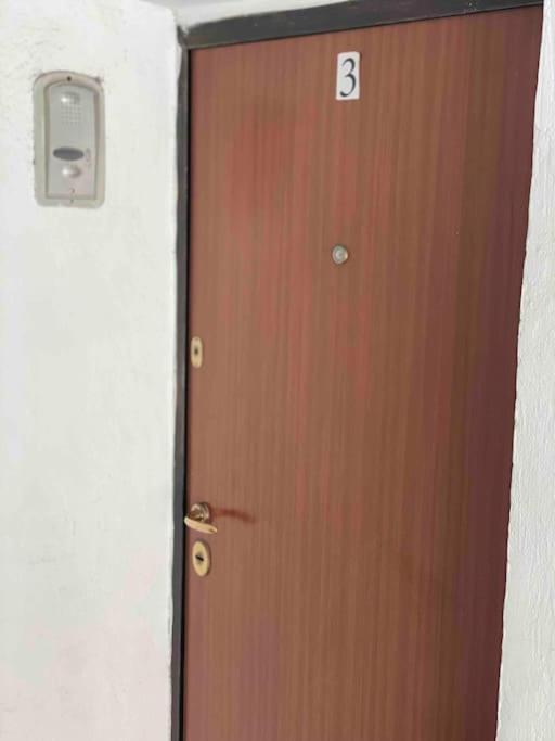 Ak Terminal Apartments Драч Екстериор снимка