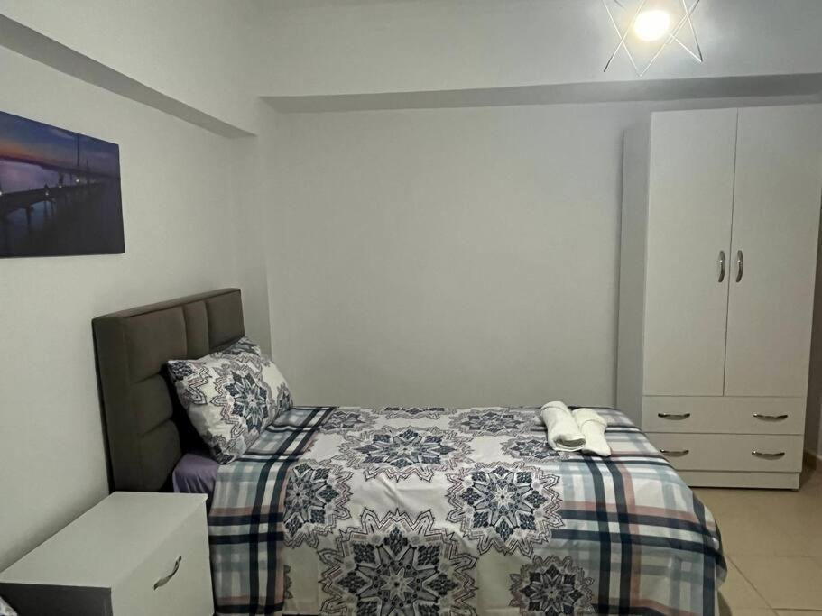 Ak Terminal Apartments Драч Екстериор снимка