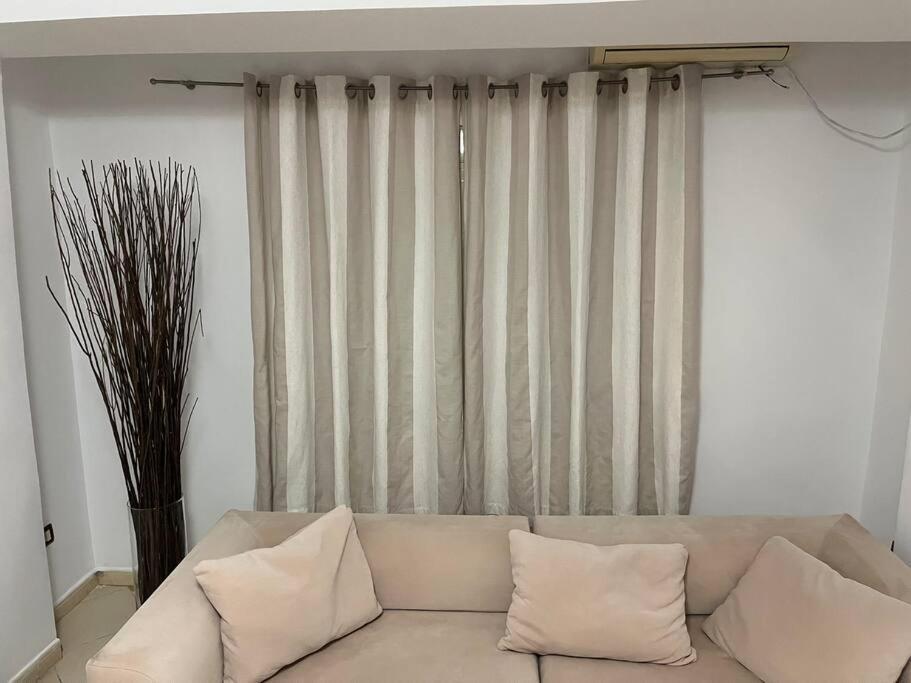 Ak Terminal Apartments Драч Екстериор снимка
