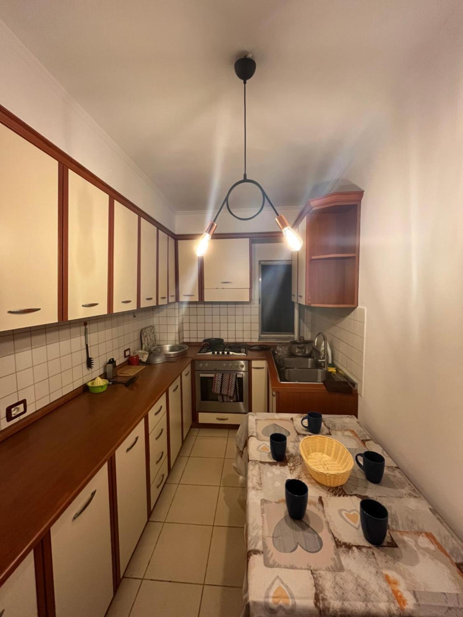 Ak Terminal Apartments Драч Екстериор снимка
